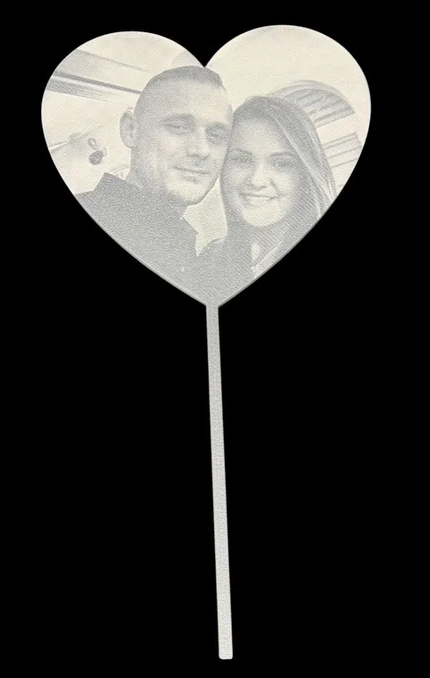 Personalizowany topper wypalany laserowo